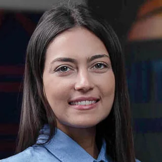 Hellen Mello