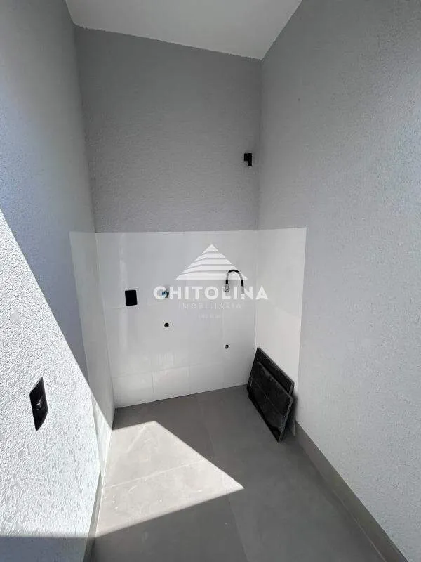 Lavanderia coberta com ponto para máquina de lavar — Casa cód. 11909, Vila Progresso
