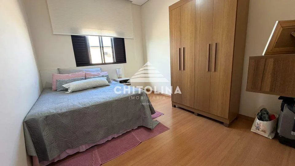 Dormitório com guarda-roupa planejado — Casa cód. 11638, Terras de Santo Antônio