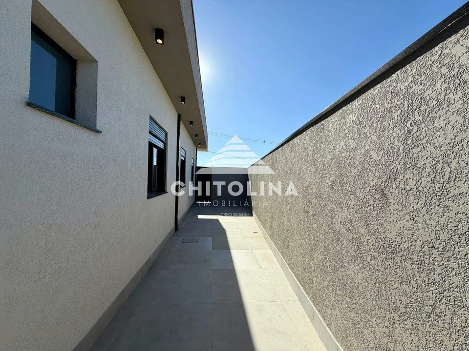 Corredor lateral da casa — Casa cód. 11752, Vila Progresso