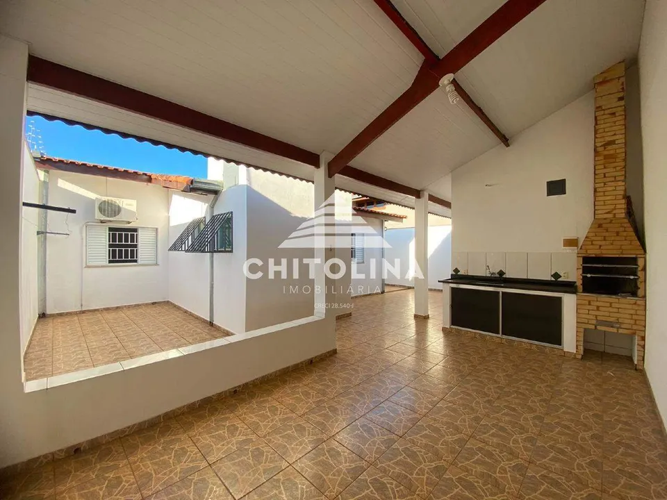 Área coberta com churrasqueira e bancada — Casa cód. 4176, Parque Atenas do Sul