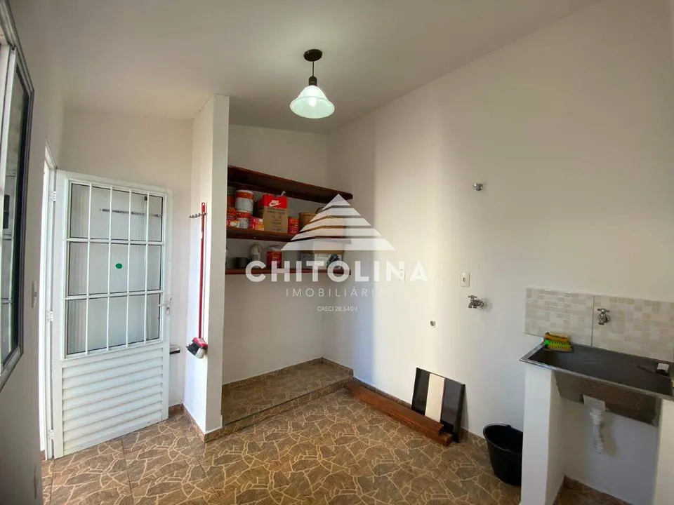 Área de serviço fechada com tanque — Casa cód. 4176, Parque Atenas do Sul