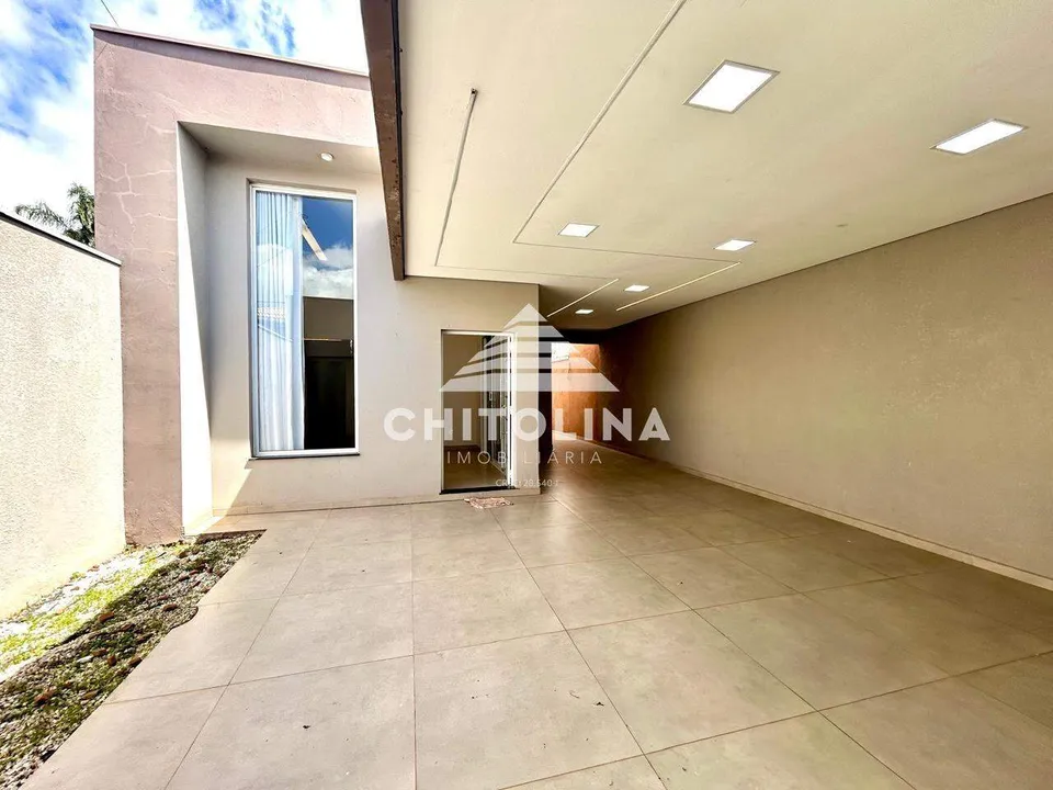 Garagem coberta com forro rebaixado e iluminação embutida — Casa cód. 11934, Vila Eldorado