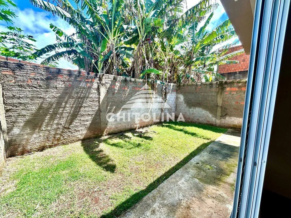 Quintal gramado nos fundos da casa — Casa cód. 11934, Vila Eldorado